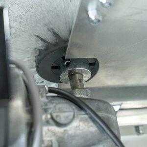 104130 Flange, brush coupling complete